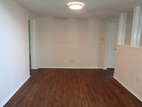 4903 Tealgate Dr in Spring, TX - Building Photo - Building Photo