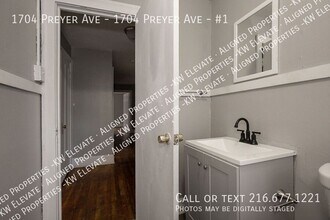 1704 Preyer Ave in Cleveland Heights, OH - Building Photo - Building Photo