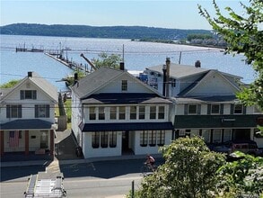 593 Piermont Ave in Piermont, NY - Building Photo - Building Photo