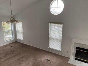 50 Olde Wagon Rd in Warwick, NY - Building Photo - Building Photo