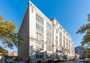 371 Madison St in New York, NY - Foto de edificio - Building Photo