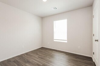 1911 Malus Way in El Reno, OK - Building Photo - Building Photo