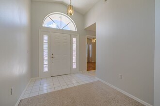 5417 83rd Terrace E in Sarasota, FL - Building Photo - Building Photo