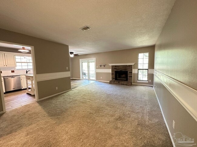 4831 E Olive Rd in Pensacola, FL - Building Photo - Building Photo