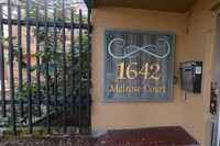 Melrose Court Apartments in Seattle, WA - Foto de edificio - Building Photo