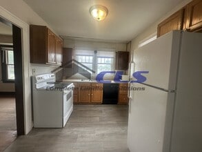 1300 S 19th St in Terre Haute, IN - Building Photo - Building Photo