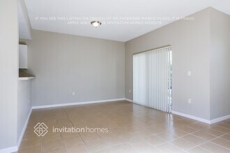 10903 NW 83rd St in Doral, FL - Building Photo - Building Photo