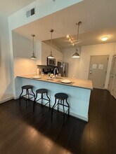 3380 Peachtree Rd NE in Atlanta, GA - Foto de edificio - Building Photo