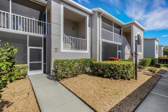 8921 Veranda Way in Sarasota, FL - Building Photo - Building Photo