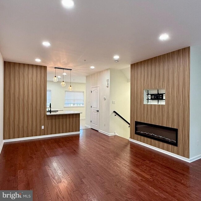 property at 153 Mercer Ct