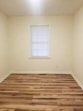 124 Perry Dr in Goldsboro, NC - Building Photo - Building Photo