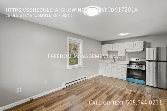 26 Old West Brookfield Rd in Warren, MA - Foto de edificio - Building Photo