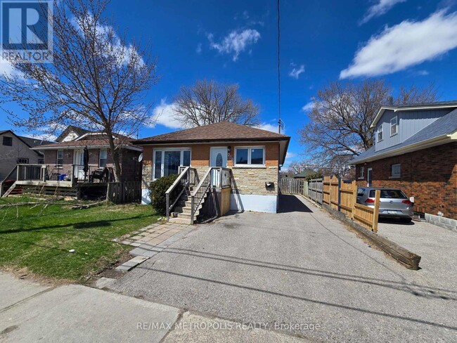 238 Toronto Ave