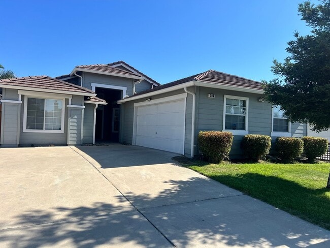 property at 206 Acorn Ct