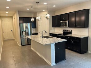 3074 Paddle Creek Dr in Green Cove Springs, FL - Building Photo - Building Photo