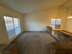 2905 Woodlark Dr in Fort Worth, TX - Building Photo - Building Photo