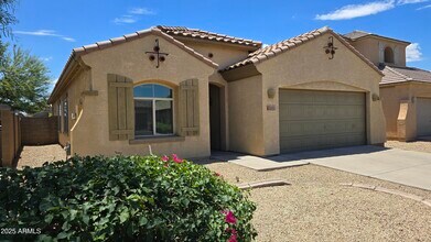 9109 W Alvarado St in Phoenix, AZ - Foto de edificio - Building Photo