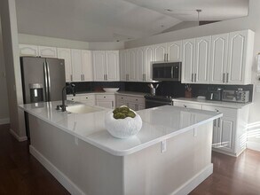 1774 Primrose Ln in Wellington, FL - Building Photo - Building Photo