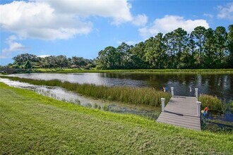 1687 SW Harbour Isles Cir in Port St. Lucie, FL - Building Photo - Building Photo