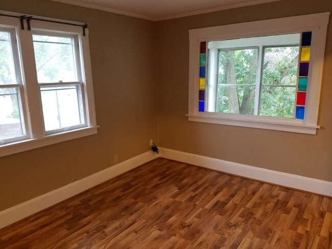 1162 Edgerton St, Unit 2 in St. Paul, MN - Building Photo - Building Photo