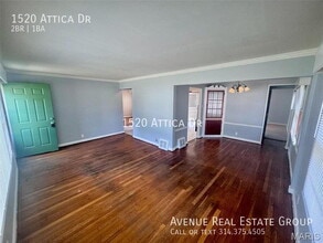 1520 Attica Dr in St. Louis, MO - Building Photo - Building Photo