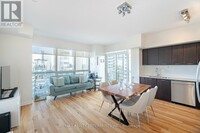 2220-2220 Lake Shore Blvd W in Toronto, ON - Building Photo - Building Photo