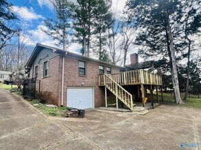 4006 Devon St SE in Huntsville, AL - Building Photo - Building Photo