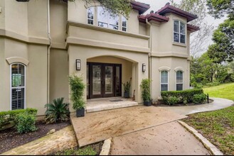 405 Barrett Ln in Austin, TX - Building Photo - Building Photo
