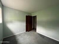 200 Ramsey Dr photo'