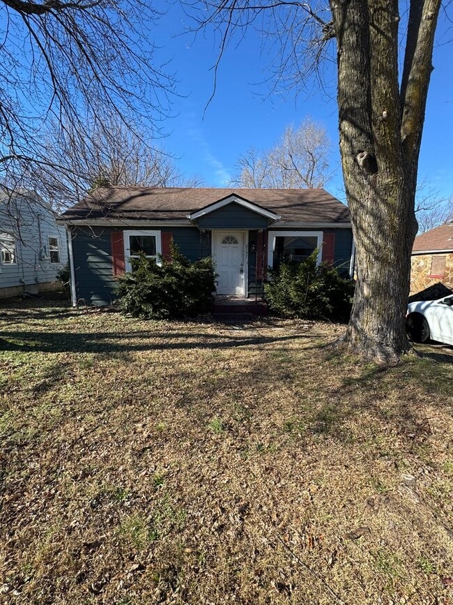 property at 2137 N Oakland Ave