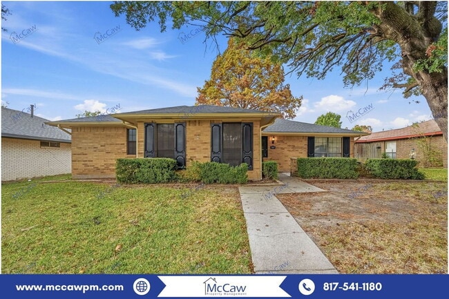 property at 709 Villa Ridge Dr