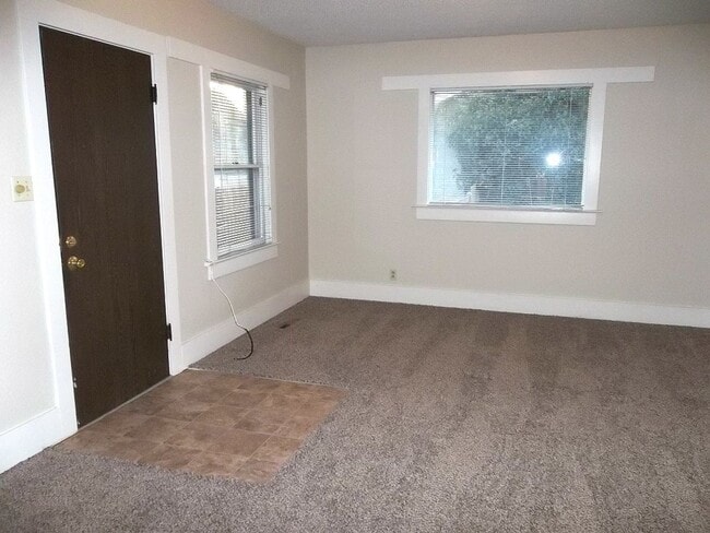 334 E Elizabeth St in Fort Collins, CO - Building Photo - Building Photo