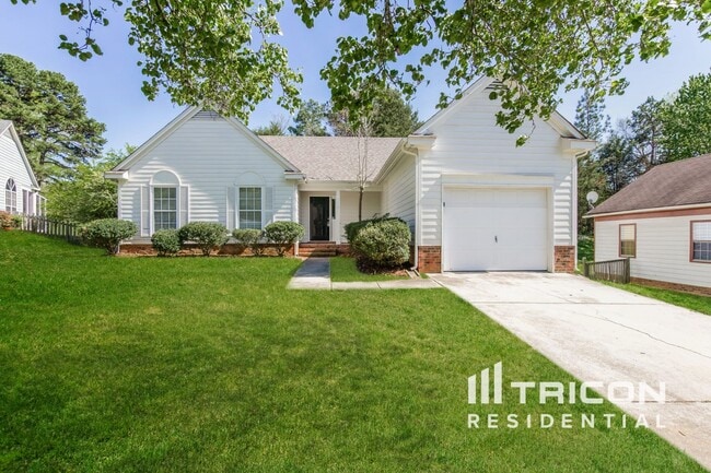 property at 3226 Twin Falls Ln