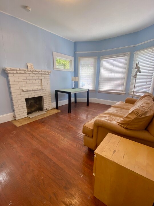 2151 Russell St in Berkeley, CA - Building Photo