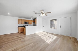 8117 Doreen Ave in Fort Worth, TX - Building Photo - Building Photo