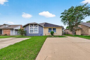 17421 Ranch Country Rd in Hockley, TX - Building Photo