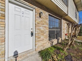 112 Country Ln in Lafayette, LA - Building Photo