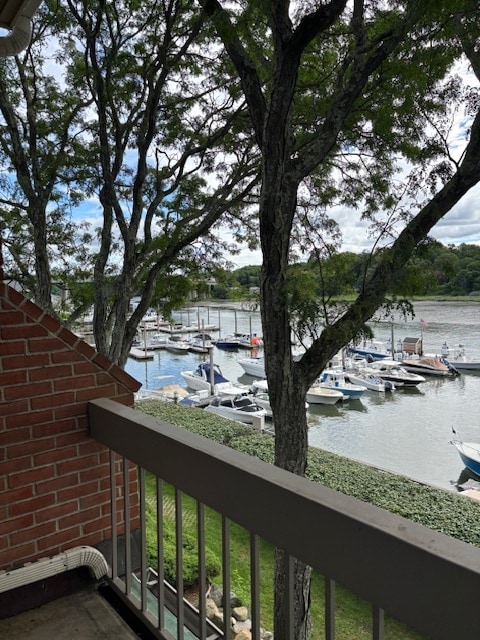 property at 15 River Rd