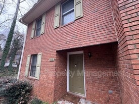 112 College Heights Blvd in Clemson, SC - Building Photo