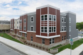 Veddersburg Apartments in Amsterdam, NY - Building Photo - Building Photo