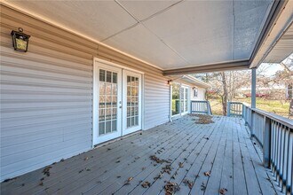 14798 Dutchmans Dr in Rogers, AR - Building Photo - Building Photo