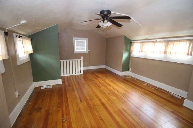 422 N Cedar St in Colorado Springs, CO - Building Photo - Building Photo