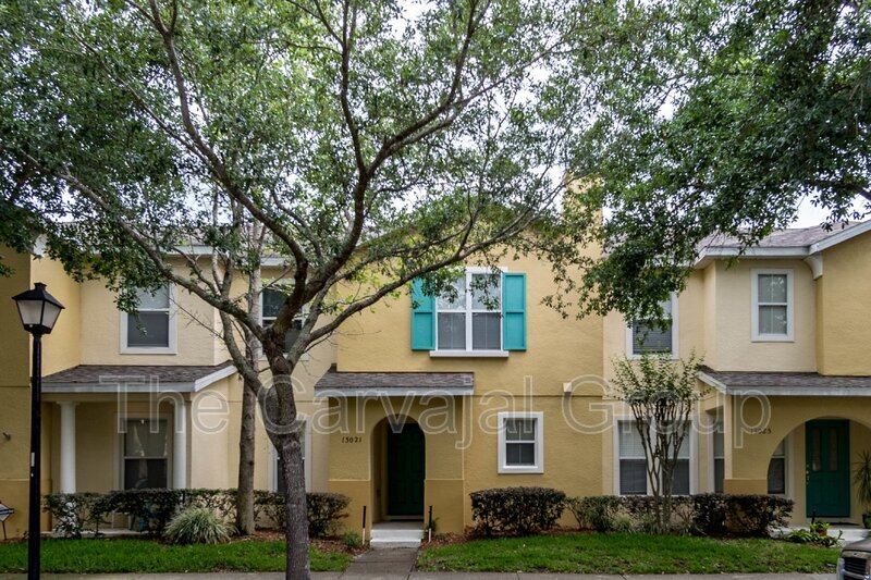 13021 Auburn Cove Ln in Orlando, FL - Building Photo