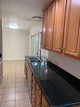 900 N Citrus Ave in Vista, CA - Building Photo - Building Photo