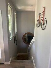 27352 Oaktree Pl in Santa Clarita, CA - Building Photo - Building Photo