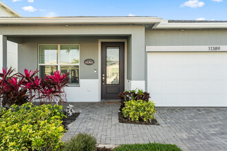 11389 SW Lyra Dr. in Port St. Lucie, FL - Building Photo - Building Photo