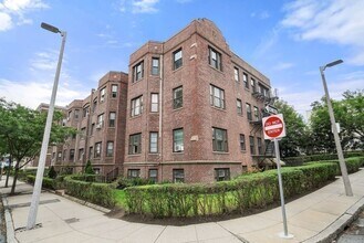 107 Washington St, Unit #1 in Boston, MA - Building Photo - Building Photo