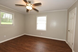 12 Link St in Greenville, SC - Building Photo - Building Photo