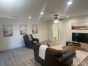 2401 Amelia Ave in Shreveport, LA - Building Photo - Building Photo