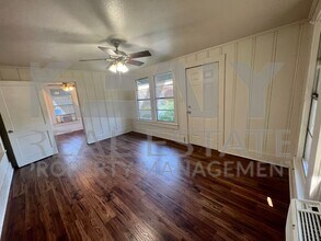 503 Southdown Pl in Lafayette, LA - Building Photo - Building Photo